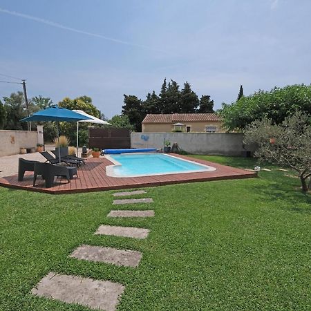 Вілла Very Pleasant House With Swimming Pool In Mouries, Near Les Baux De Provence In The Alpilles - 6 People Екстер'єр фото